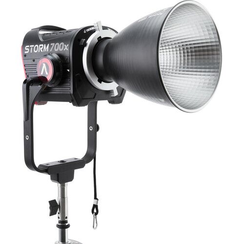 aputure_ap0700017r_storm_700x_tunable_white_1761047159_1925710 Aputure STORM 700x Tunable White LED Monolight - Image 1