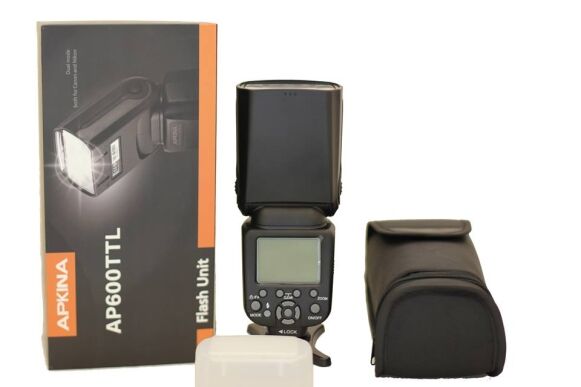 Apkina AP600 TTL Flash for Nikon/Canon - Image 1